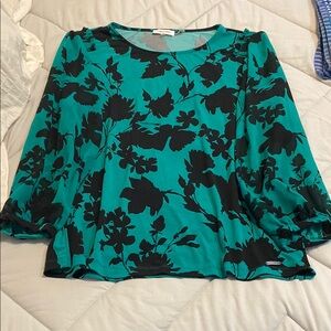 BUNDLE 3/$10!! Calvin Klein Green Black Ruffled Relaxed Blouse